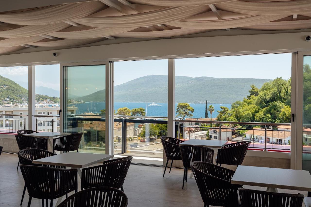 Centar Novi Hotell Herceg Novi Exteriör bild