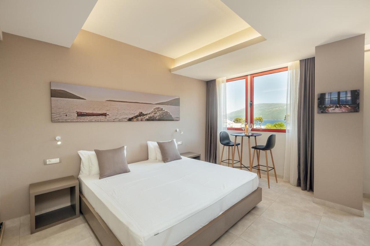 Centar Novi Hotell Herceg Novi Exteriör bild