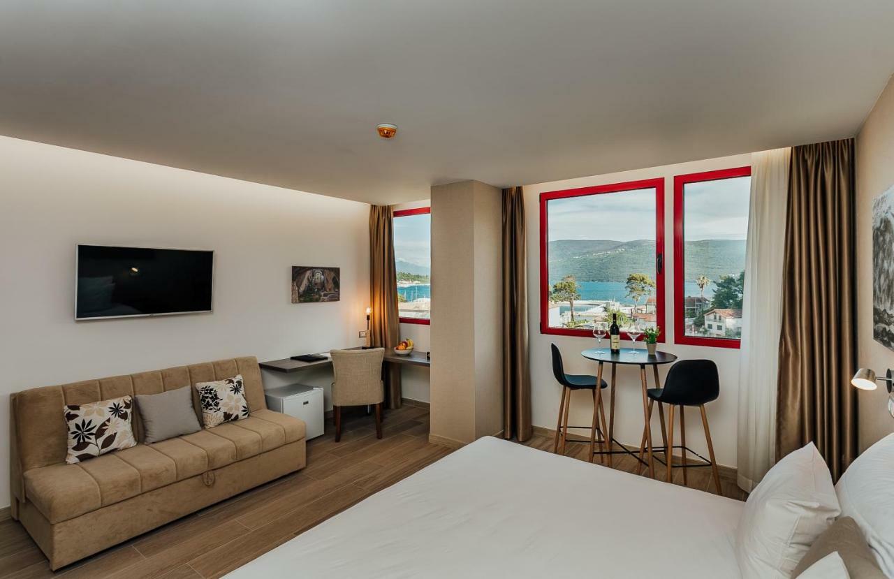 Centar Novi Hotell Herceg Novi Exteriör bild