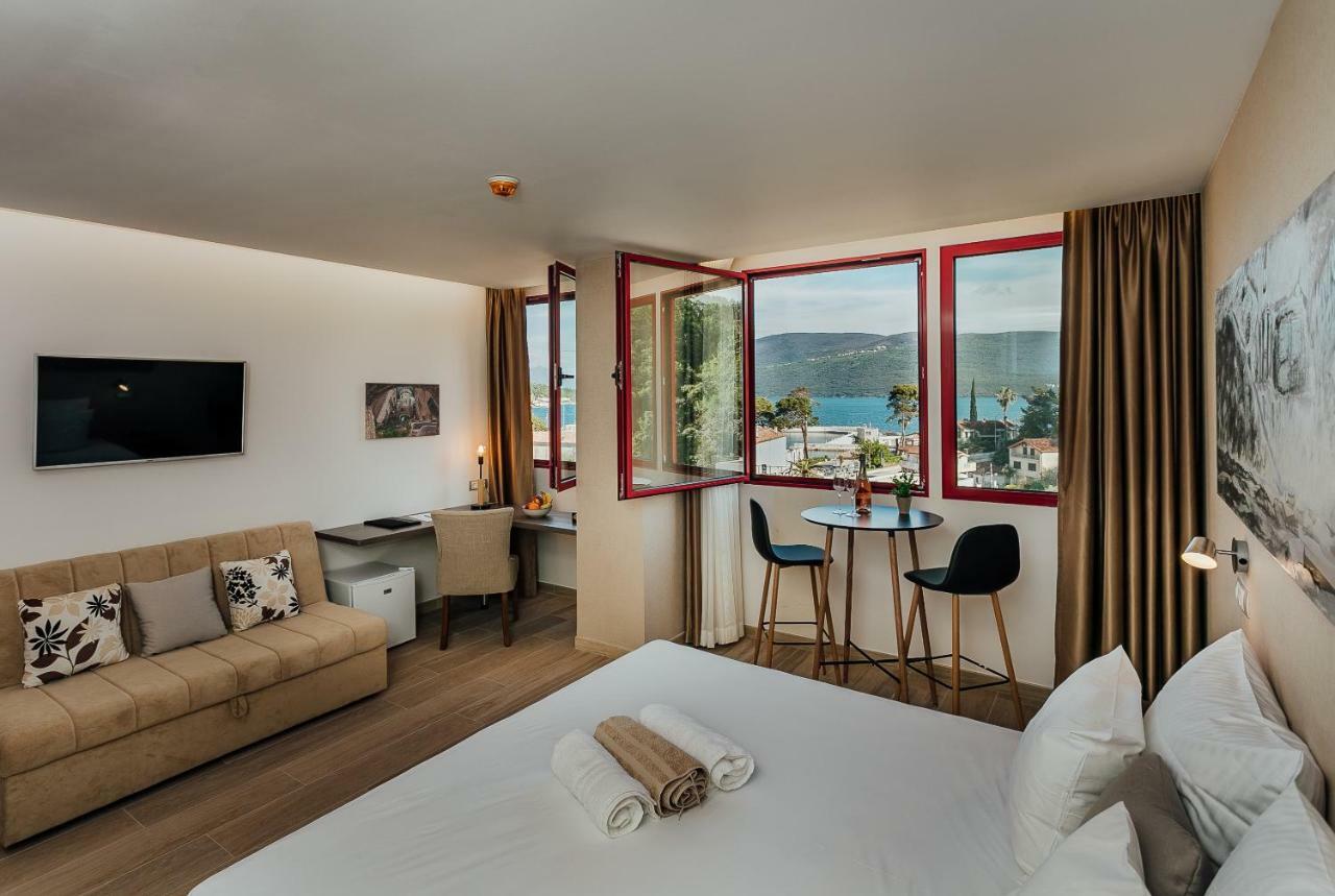 Centar Novi Hotell Herceg Novi Exteriör bild