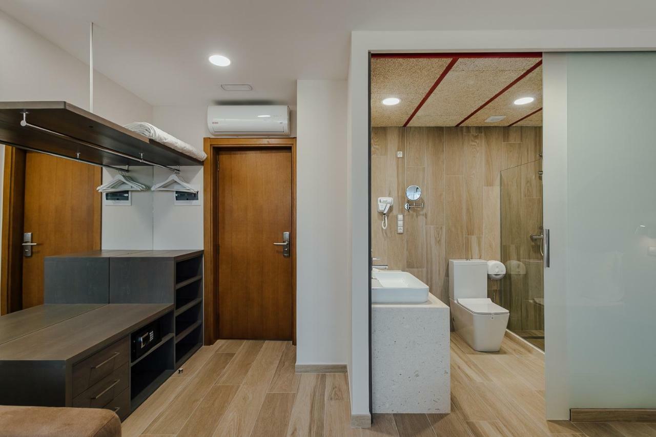 Centar Novi Hotell Herceg Novi Exteriör bild