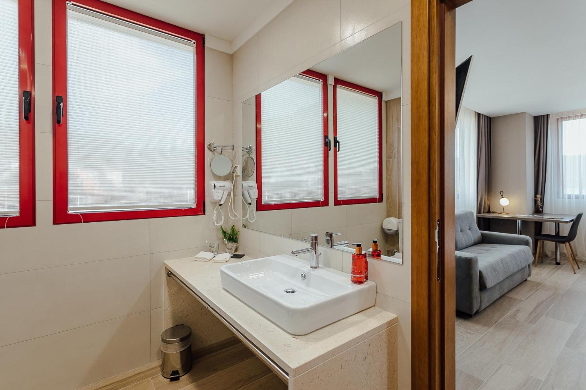 Centar Novi Hotell Herceg Novi Exteriör bild